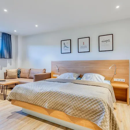 Alte Teestube Schmidt 59 Links * Norderney